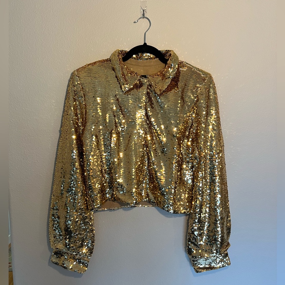 NEW Vici Sparkle On Sequin Crop Top/Jacket - never worn